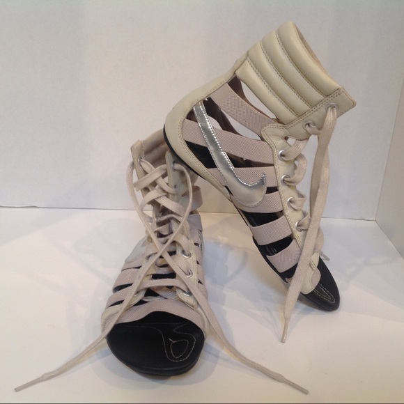 nike gladiator shoes